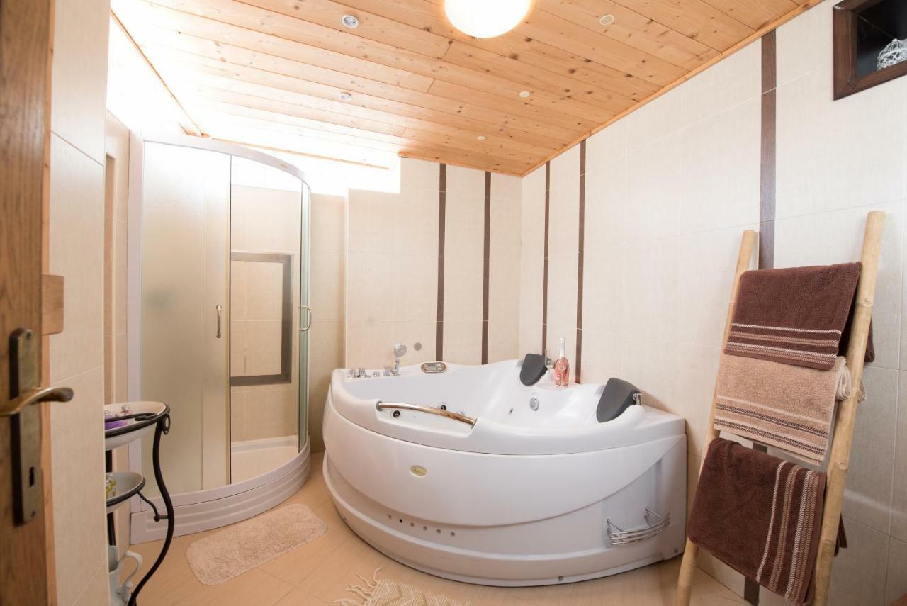 Guest House Rabenseifner - Opatija Jurdani Buitenkant foto